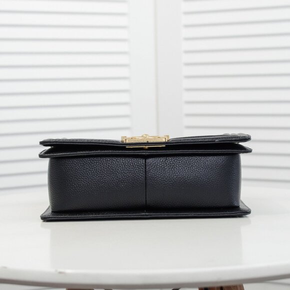 💎✨AUTHENTIC✨💎BOY CHANEL HANDBAG - Picture 9 of 9